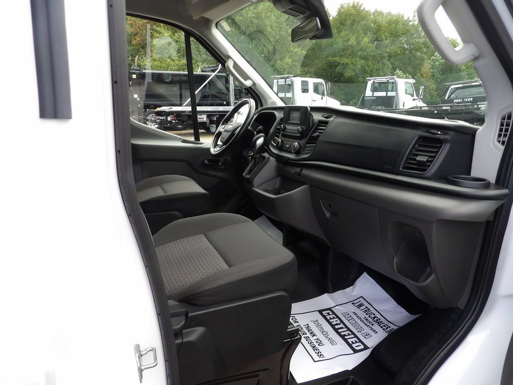 Used 2016 Ford Transit 250 148 Medium Roof RWD image 31