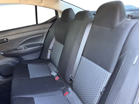 Used 2020 Nissan Versa S FWD image 13