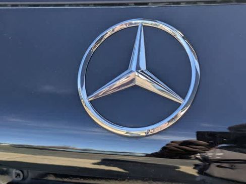 Certified 2021 Mercedes-Benz GLC 300 image 11