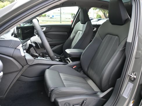 Used 2025 Audi A5 2.0T Premium Plus w/ Premium Plus AWD/4WD image 15