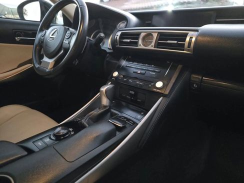 Used 2014 Lexus IS 350 image 15