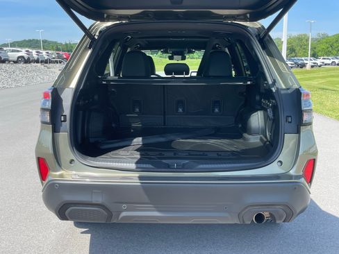 Certified 2025 Subaru Forester Touring AWD/4WD image 5