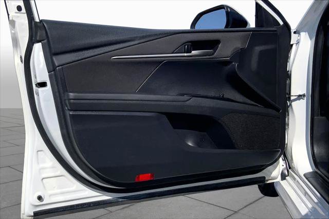 Certified 2025 Toyota Camry LE FWD image 21