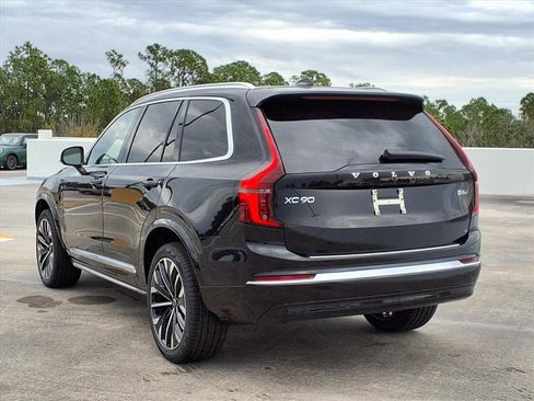 New 2026 Volvo XC90 B6 Plus w/ Protection Package Premier AWD/4WD image 5