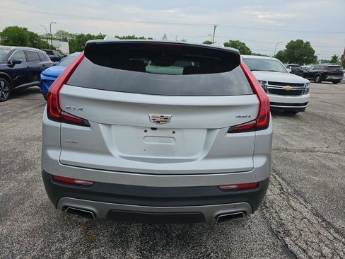 Used 2020 Cadillac XT4 Premium Luxury w/ Cold Weather Package AWD/4WD image 14