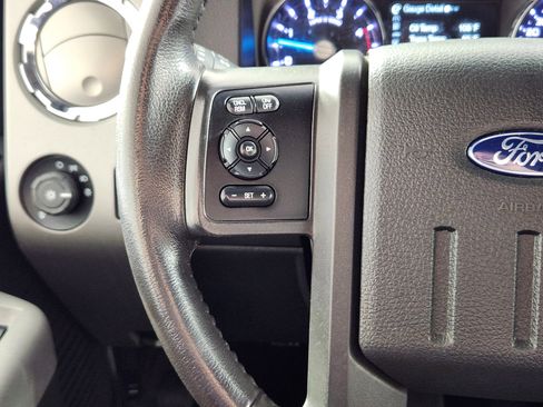 Used 2016 Ford F350 Lariat w/ Lariat Ultimate Package image 19