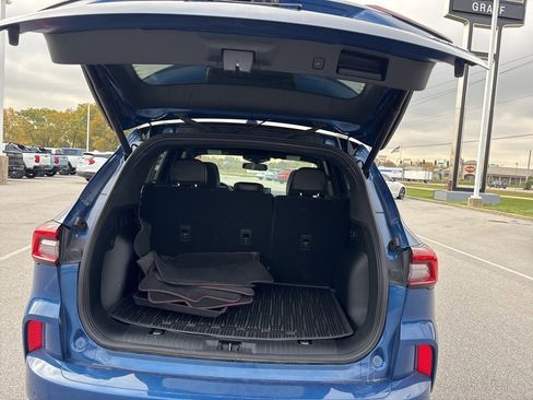 Used 2023 Ford Escape ST-Line Elite w/ Premium Technology Package image 29