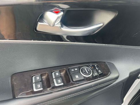 Used 2018 Kia Sorento EX w/ EX Advanced Touring Package AWD/4WD image 12