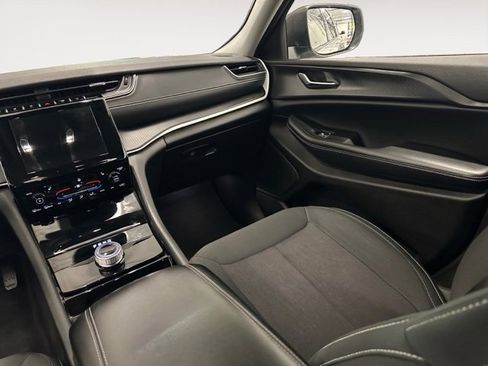 Used 2023 Jeep Grand Cherokee L Laredo w/ Luxury Tech Group I image 14