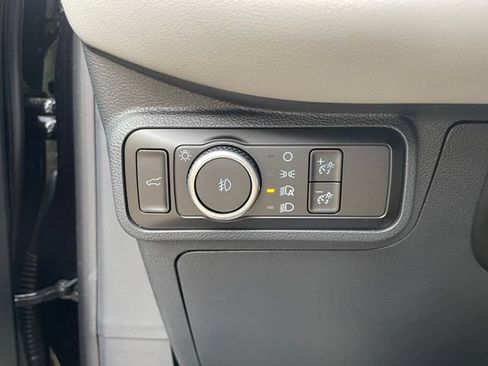 New 2026 Ford Explorer Active w/ Active Comfort Package AWD/4WD image 17