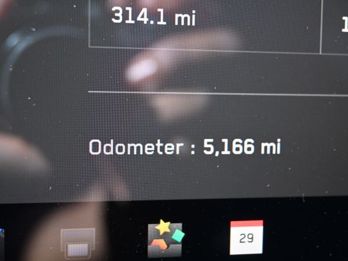 Used 2024 Tesla Cybertruck AWD Crew Cab image 21