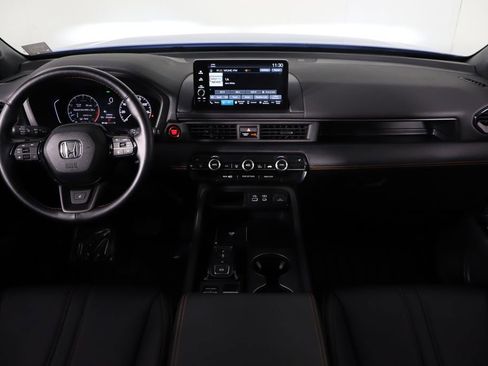 Used 2025 Honda Pilot TrailSport image 13