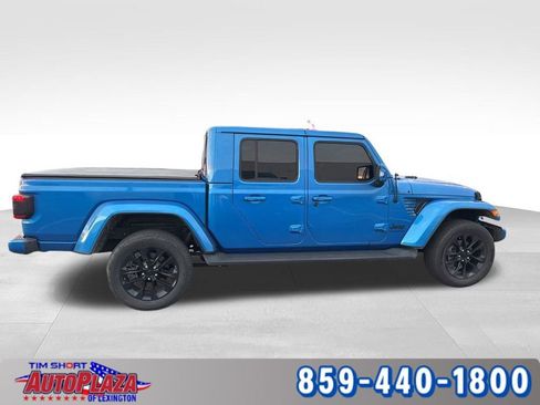Used 2023 Jeep Gladiator Overland image 6
