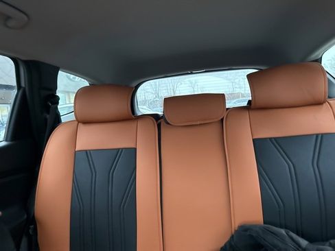 Used 2021 Hyundai Santa Fe SE image 10