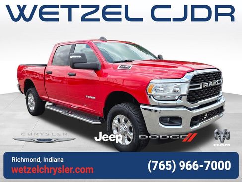 Used 2024 RAM 2500 Big Horn AWD/4WD image 1