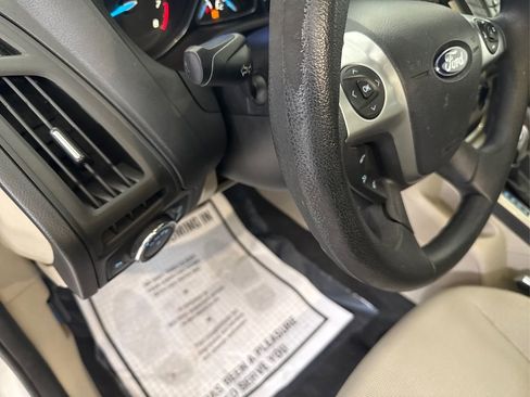 Used 2014 Ford Focus SE image 38