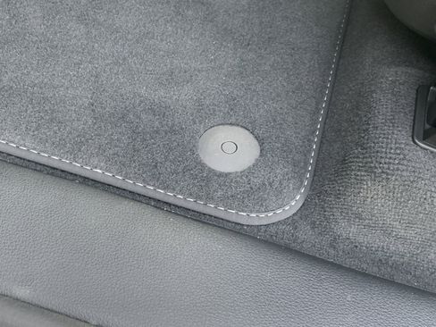 New 2026 Audi SQ8 Premium Plus image 13