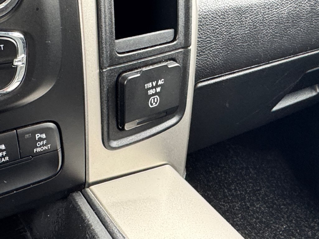 Used 2017 RAM 1500 Big Horn AWD/4WD image 27