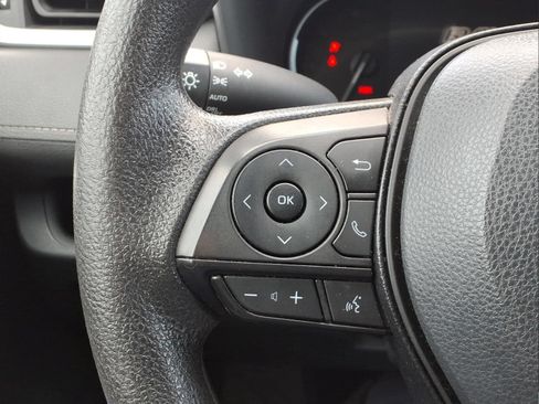 Used 2024 Toyota RAV4 XLE FWD image 26