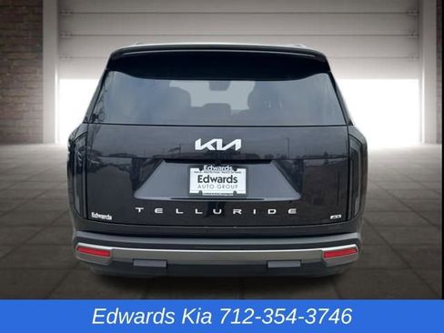 New 2027 Kia Telluride S image 7