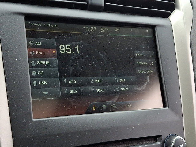 Used 2016 Ford Fusion SE w/ Equipment Group 202A FWD image 18