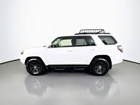 Certified 2022 Toyota 4Runner Trail Special Edition AWD/4WD image 5