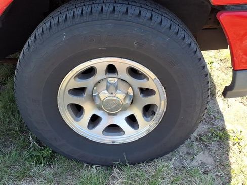 Used 2010 Ford Ranger XLT AWD/4WD image 11