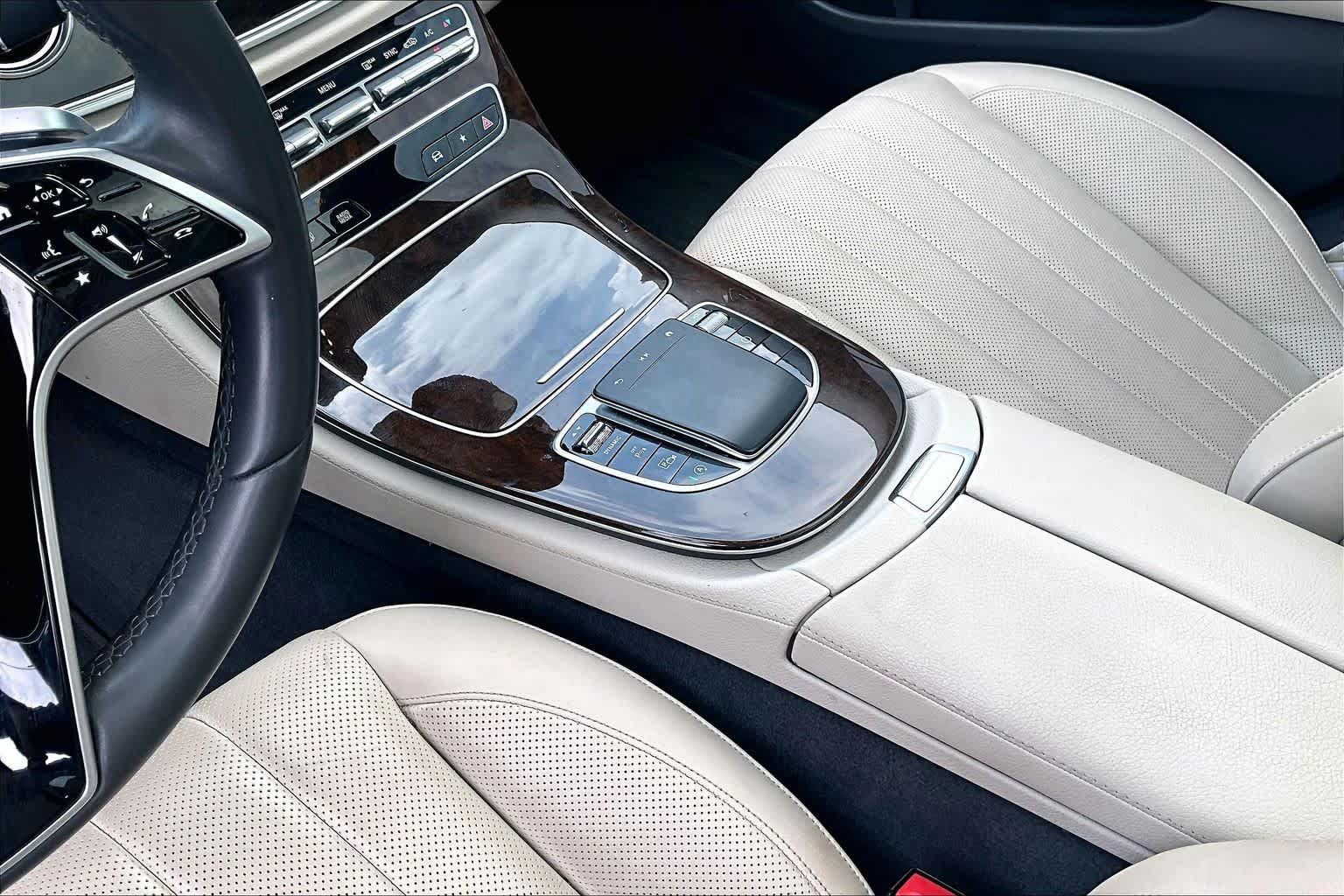 Used 2021 Mercedes-Benz E 350 Sedan image 17