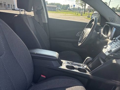 Used 2017 Chevrolet Equinox LS AWD/4WD image 5