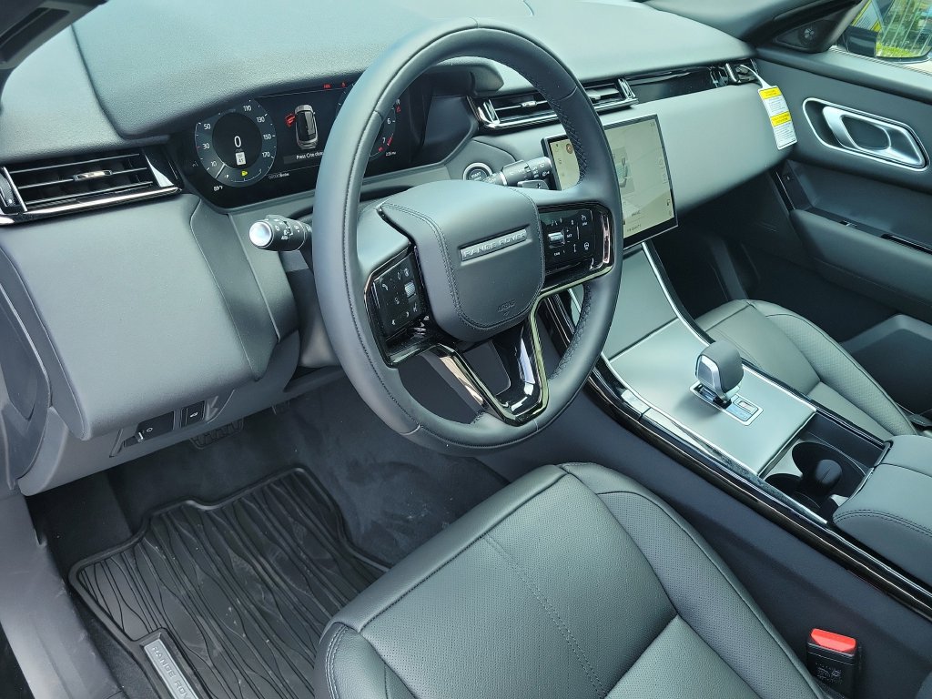 New 2026 Land Rover Range Rover Velar S AWD/4WD image 25