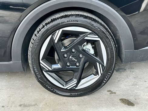 Used 2025 Kia K4 EX FWD image 11