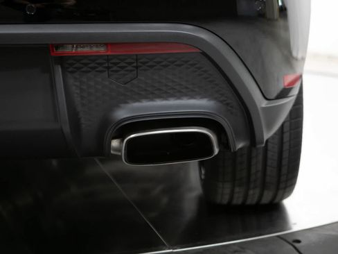 New 2026 Porsche Macan AWD/4WD image 20