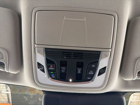 Certified 2023 Acura RDX w/ Technology Package image 28