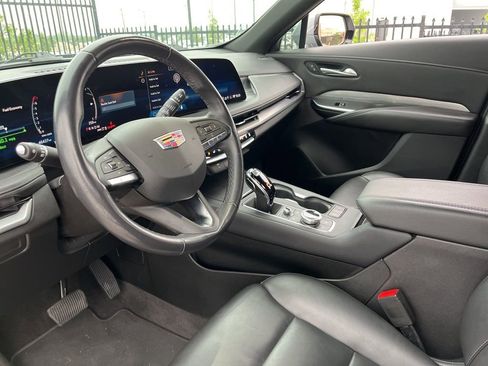 Used 2024 Cadillac XT4 Premium Luxury AWD/4WD image 20