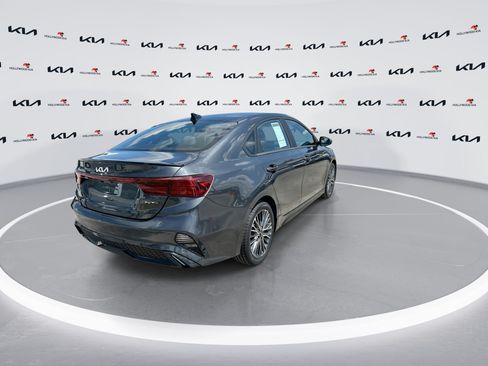 Used 2023 Kia Forte GT-Line w/ GT-Line Premium Package FWD image 8
