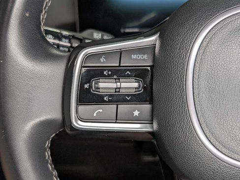 Certified 2025 Kia Sorento X-Line EX AWD/4WD image 37