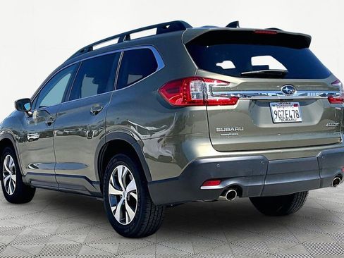 Used 2023 Subaru Ascent Premium w/ Convenience Package image 6