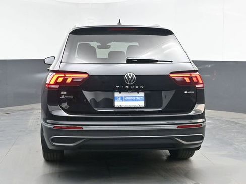 Used 2022 Volkswagen Tiguan SE AWD/4WD image 9