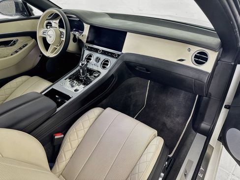 Used 2023 Bentley Continental GT S AWD/4WD image 2