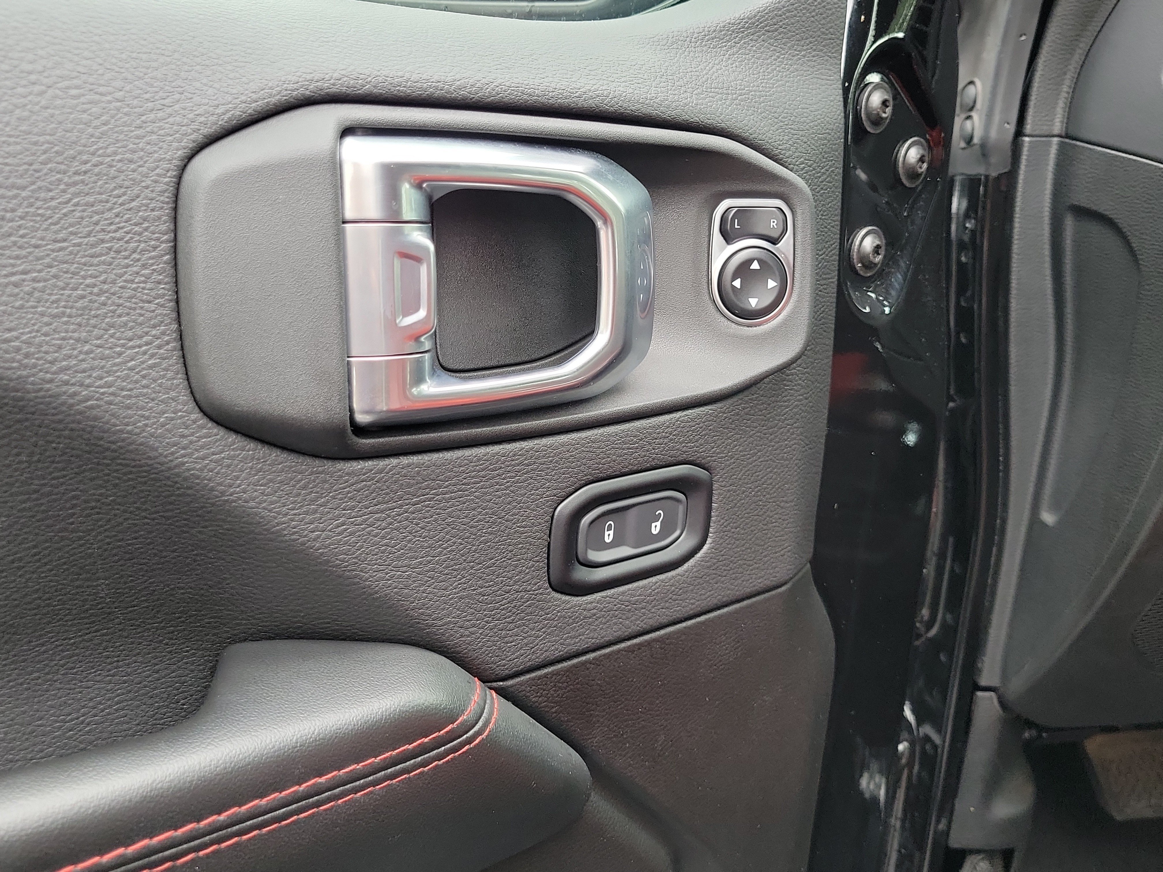 Used 2024 Jeep Wrangler Unlimited Rubicon 392 AWD/4WD image 20