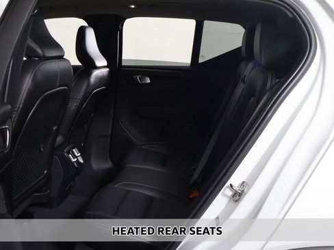 Used 2023 Volvo XC40 B5 Plus w/ Protection Package Premier AWD/4WD image 9