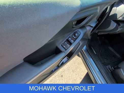 Used 2024 Subaru Crosstrek 2.0i Premium AWD/4WD image 23