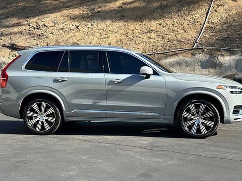 Certified 2024 Volvo XC90 T8 Plus w/ Protection Package Premier AWD/4WD image 3