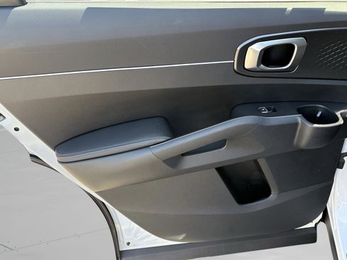 New 2026 Kia Sorento S w/ S Panoramic Sunroof Package image 30