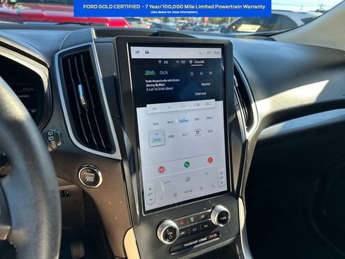 Certified 2023 Ford Edge SEL image 13