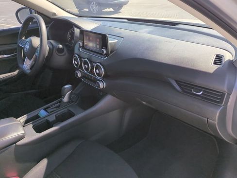 Certified 2023 Nissan Sentra S image 40