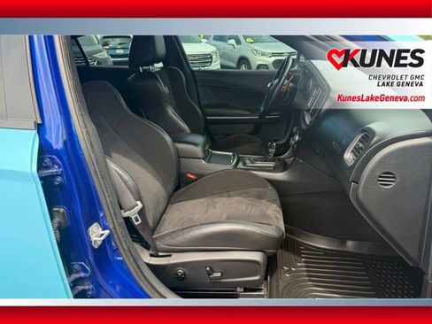 Used 2019 Dodge Charger Scat Pack w/ Plus Group RWD image 20