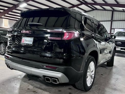 Used 2024 GMC Acadia Elevation image 3