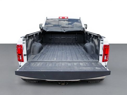 Used 2025 RAM 3500 Laramie AWD/4WD image 60
