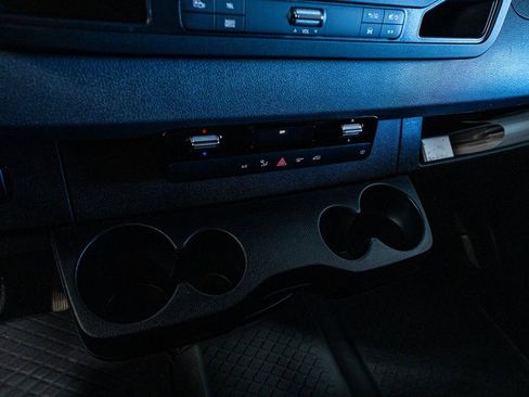 Used 2022 Mercedes-Benz Sprinter 3500 image 42